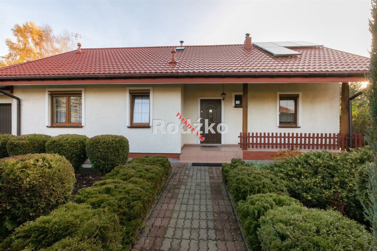 dom wolnostojący, 3 pokoje Łochowo, ul. Wiśniowa