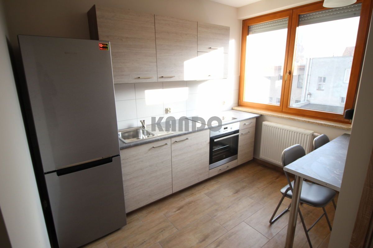 Mieszkanie 2-pokojowe Wrocław Śródmieście, pl. gen. Józefa Bema. Zdjęcie 1