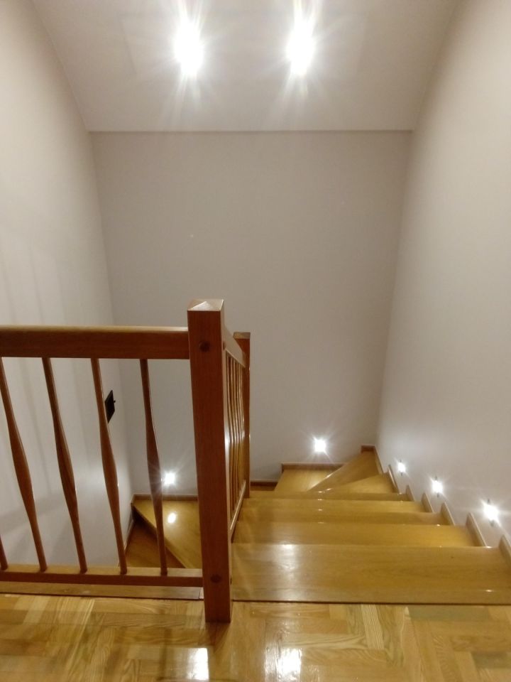 dom szeregowy, 5 pokoi Jarocin, os. Osiedle Bajkowe. Zdjęcie 3