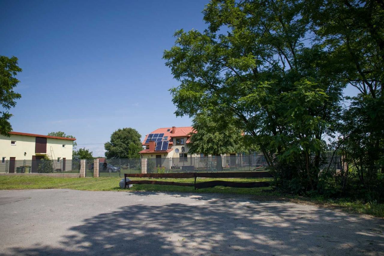 dom wolnostojący, 6 pokoi Polowa. Zdjęcie 2