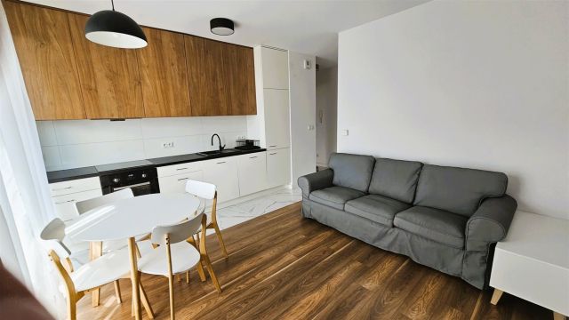 Mieszkanie 2-pokojowe Piaseczno, ul. Cichej Łąki. Zdjęcie 2