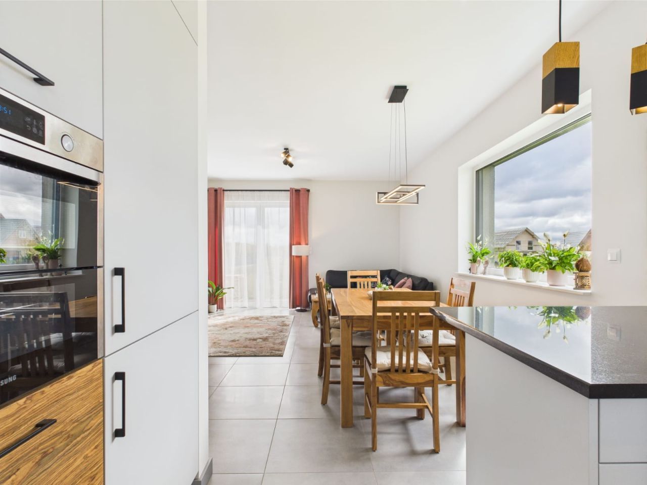 dom wolnostojący, 5 pokoi Barniewice. Zdjęcie 5