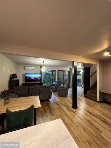 dom szeregowy, 5 pokoi Tychy Mąkołowiec. Zdjęcie 1