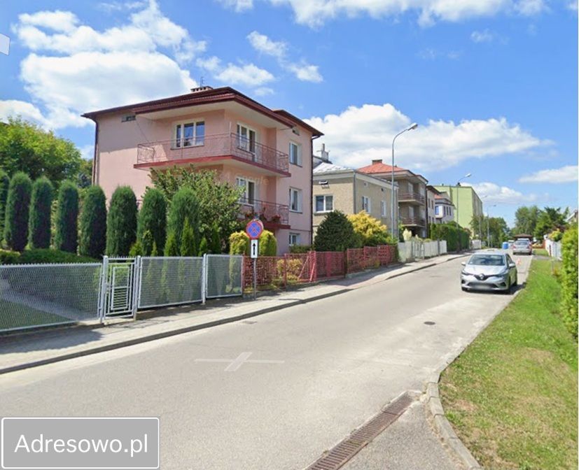 dom wolnostojący, 6 pokoi Brzozów, ul. Adama Asnyka. Zdjęcie 2