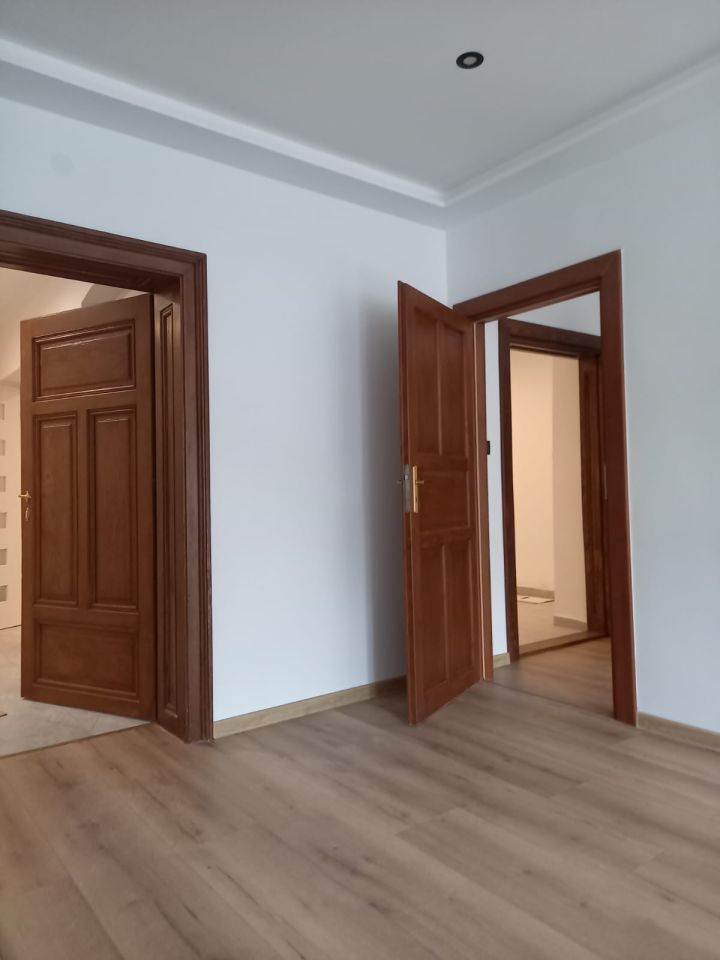 Mieszkanie 3-pokojowe Bielsko-Biała Śródmieście, pl. Żwirki i Wigury. Zdjęcie 3