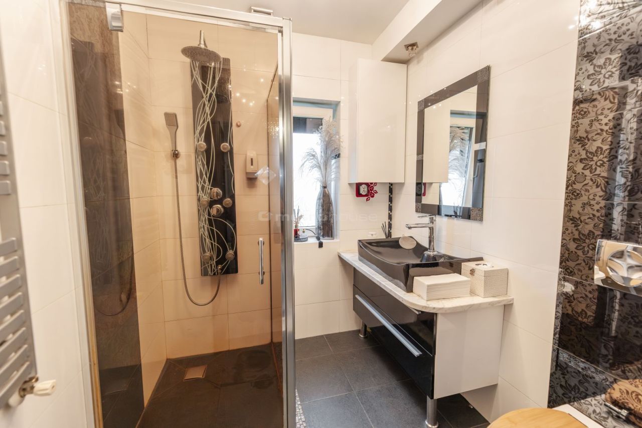 dom wolnostojący, 4 pokoje Radzymin. Zdjęcie 10