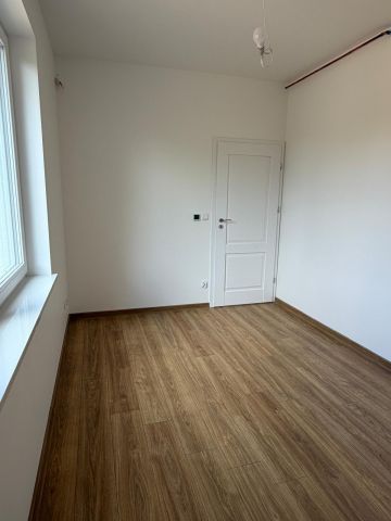 dom wolnostojący, 5 pokoi Ryn, ul. Podmiejska. Zdjęcie 6