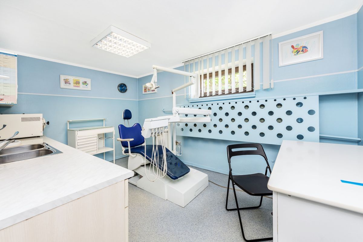 dom wolnostojący, 4 pokoje Wieliczka, ul. Różana. Zdjęcie 27