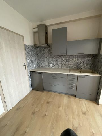 Mieszkanie 1-pokojowe Nowy Sącz Zawada, ul. Mieczysława Szurmiaka. Zdjęcie 1