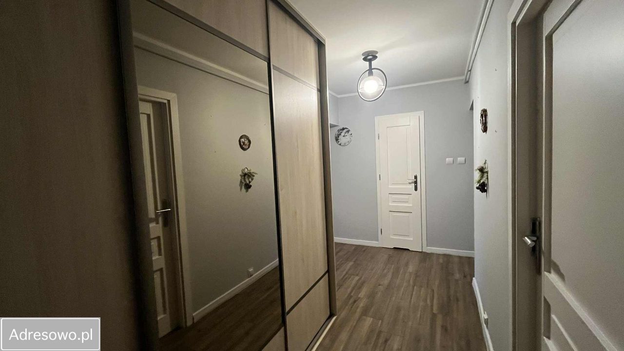 Mieszkanie 3-pokojowe Gdynia Pogórze, ul. kmdr. Bolesława Romanowskiego. Zdjęcie 3