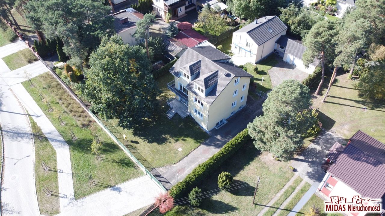 dom wolnostojący, 11 pokoi Włocławek Michelin, al. Jana Pawła II. Zdjęcie 3