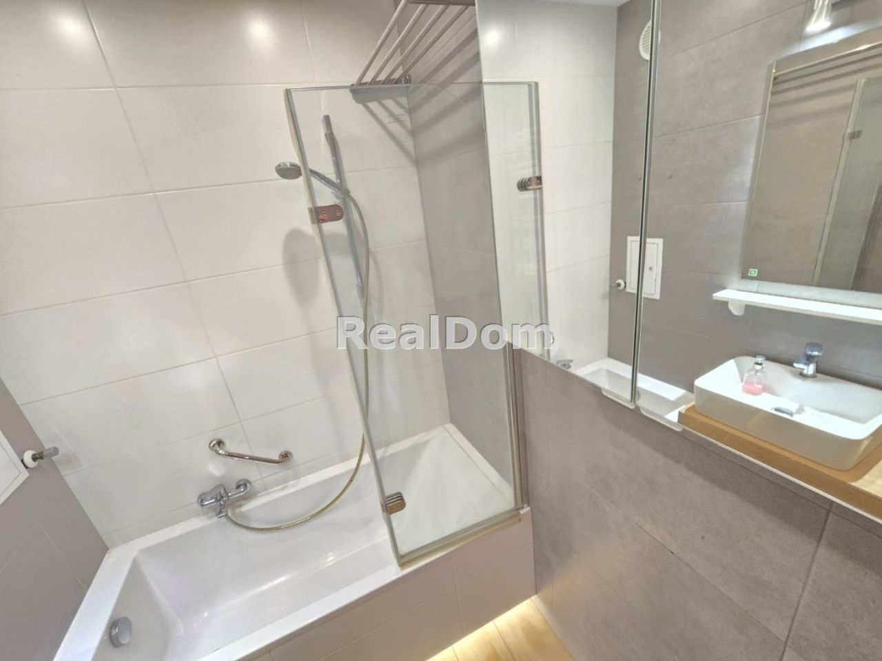 Mieszkanie 3-pokojowe Kraków Podgórze Duchackie, ul. Łużycka. Zdjęcie 10