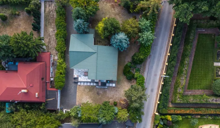 dom wolnostojący, 4 pokoje Kanie, ul. Józefa Piłsudskiego