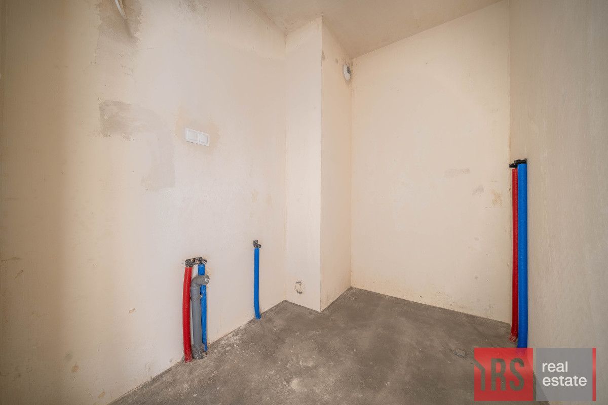 Mieszkanie 4-pokojowe Warszawa Włochy, ul. Łopuszańska. Zdjęcie 5