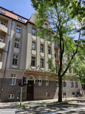 Mieszkanie 3-pokojowe Bytom Śródmieście, ul. Ignacego Chrzanowskiego. Zdjęcie 1