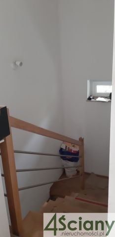 dom wolnostojący, 4 pokoje Pruszków Centrum. Zdjęcie 12