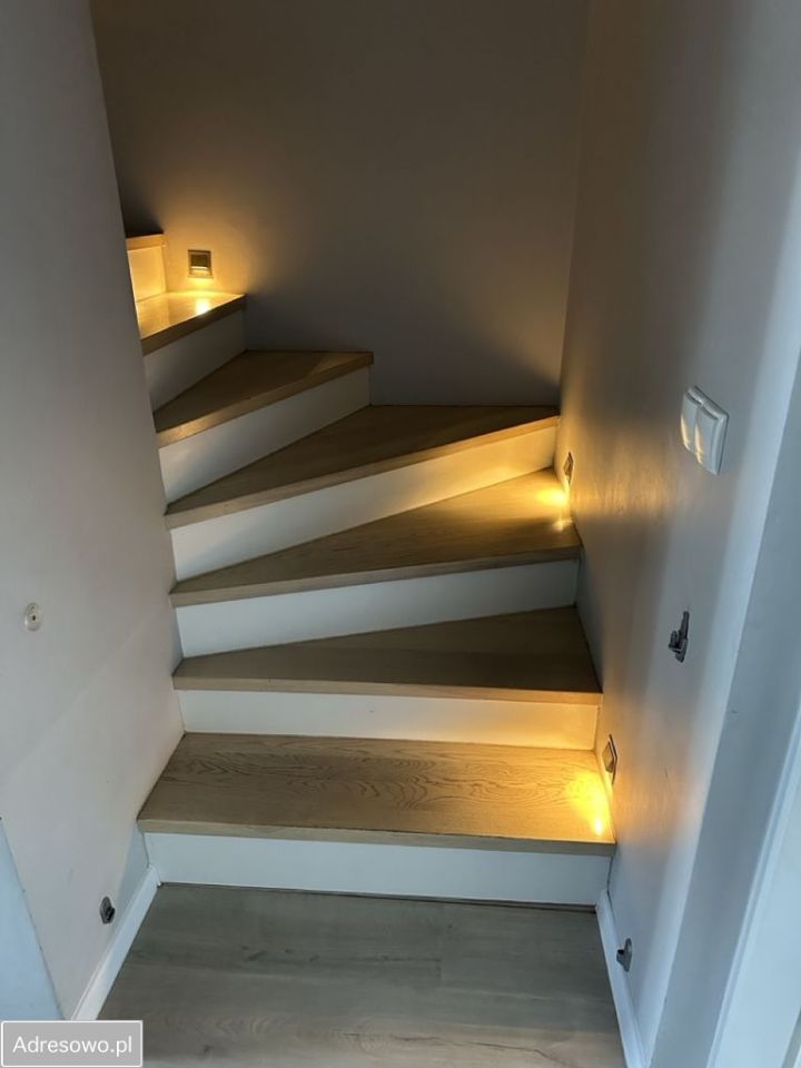 dom szeregowy, 4 pokoje Ślęza, ul. Kwiatowa. Zdjęcie 14