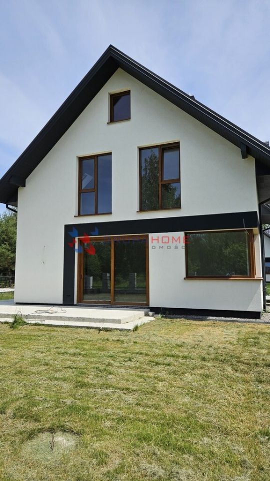 dom wolnostojący, 5 pokoi Łoś. Zdjęcie 16