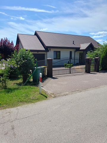 dom wolnostojący, 3 pokoje Wiktorowo. Zdjęcie 1