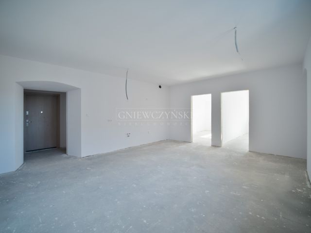 Mieszkanie 3-pokojowe Grodków, rynek Rynek. Zdjęcie 1