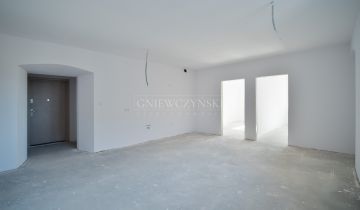 Mieszkanie 3-pokojowe Grodków, rynek Rynek