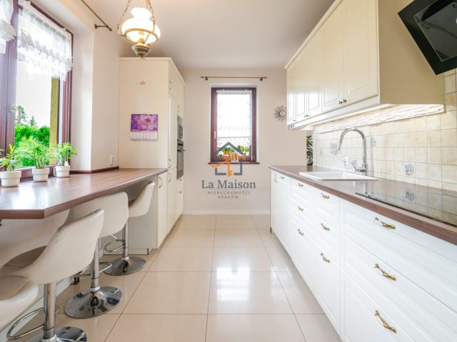 dom wolnostojący, 6 pokoi Rączna. Zdjęcie 2