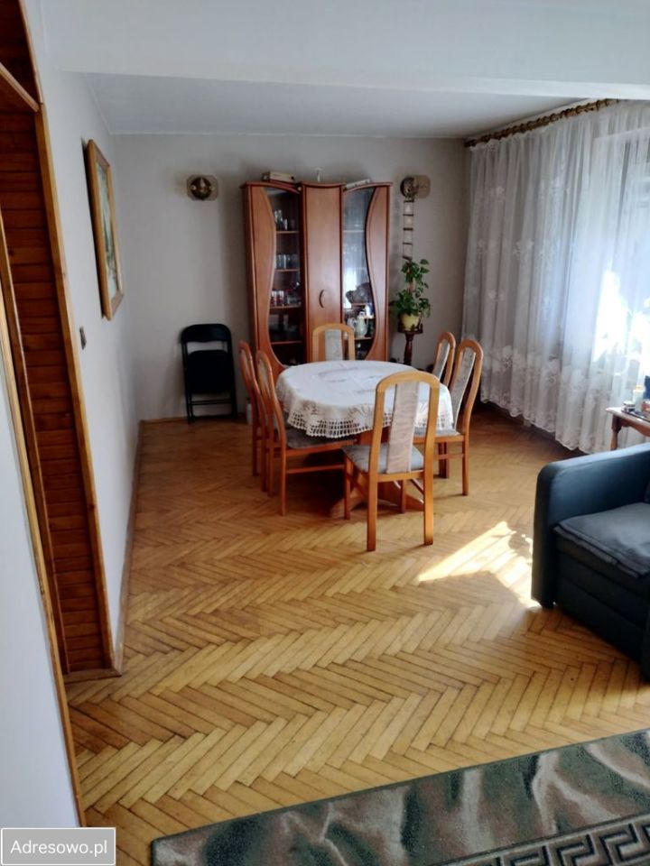 dom szeregowy, 5 pokoi Płock. Zdjęcie 9