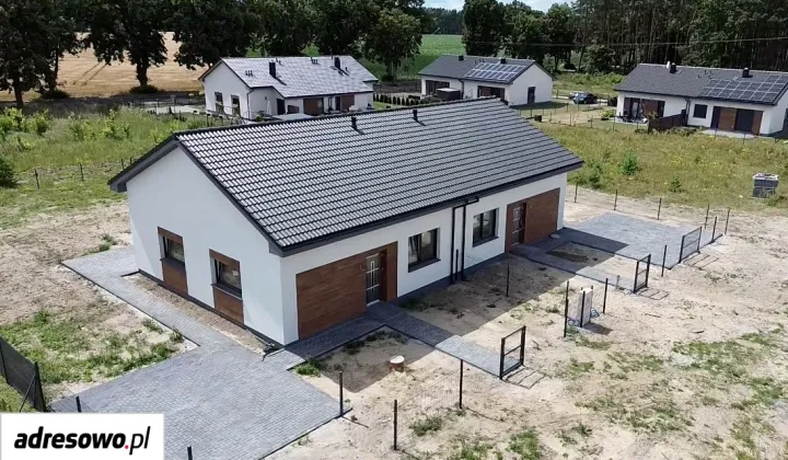 dom szeregowy, 4 pokoje Rościnno