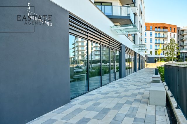 Lokal Gdynia Dąbrowa, ul. Zbigniewa Kupca. Zdjęcie 7