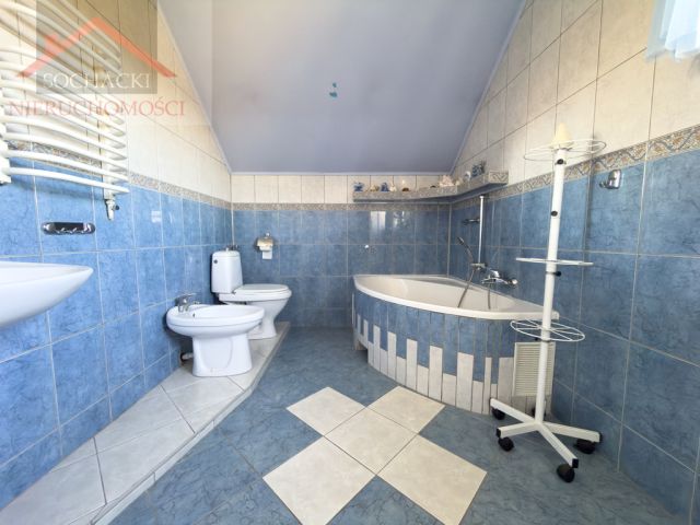 dom wolnostojący, 6 pokoi Pisarzowice. Zdjęcie 11