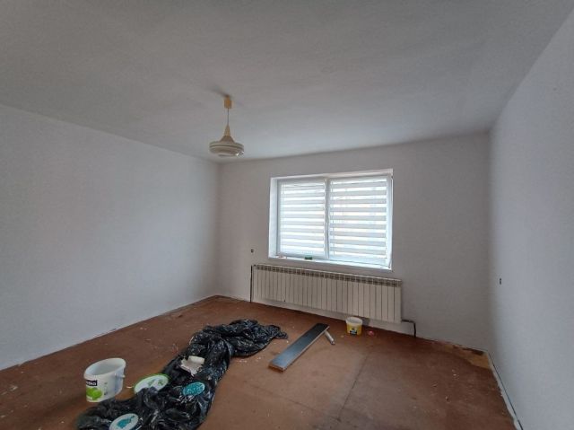 dom wolnostojący, 4 pokoje Szadek. Zdjęcie 12