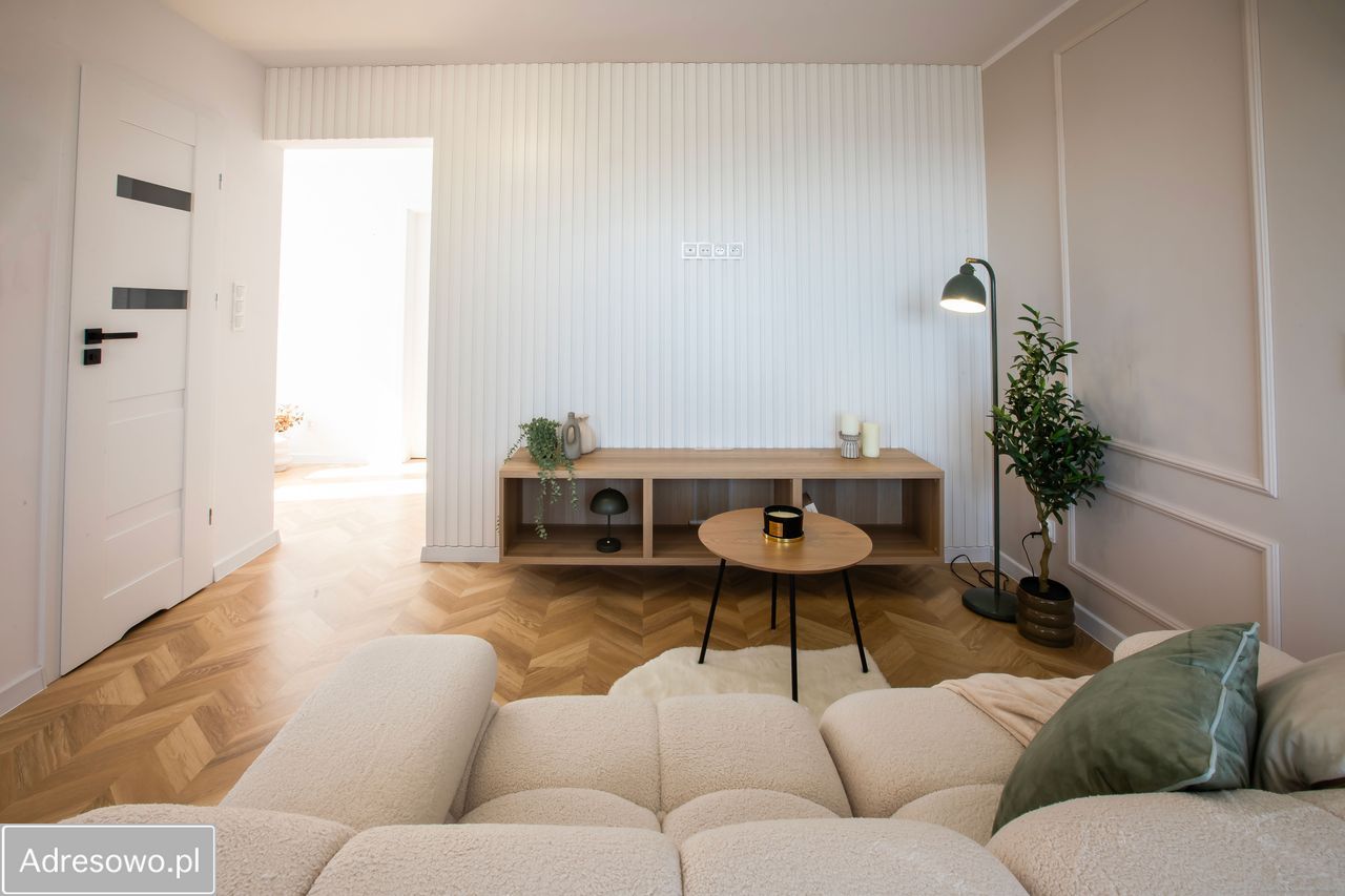 Mieszkanie 3-pokojowe Konin, ul. Przemysłowa. Zdjęcie 2