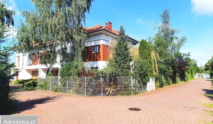 bliźniak, 6 pokoi Bielawa, ul. Ścienna