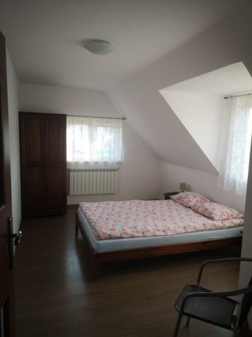 dom wolnostojący, 3 pokoje Rybical. Zdjęcie 10