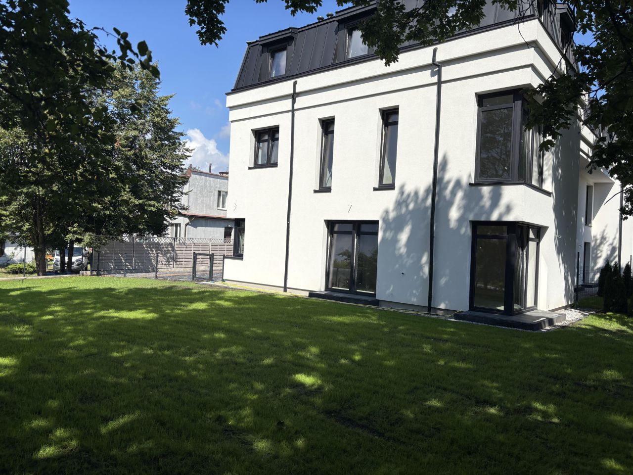 dom szeregowy, 5 pokoi Warszawa Wawer, ul. Heliotropów. Zdjęcie 1