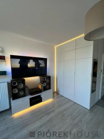 Mieszkanie 1-pokojowe Warszawa Włochy, ul. Wiktoryn. Zdjęcie 3