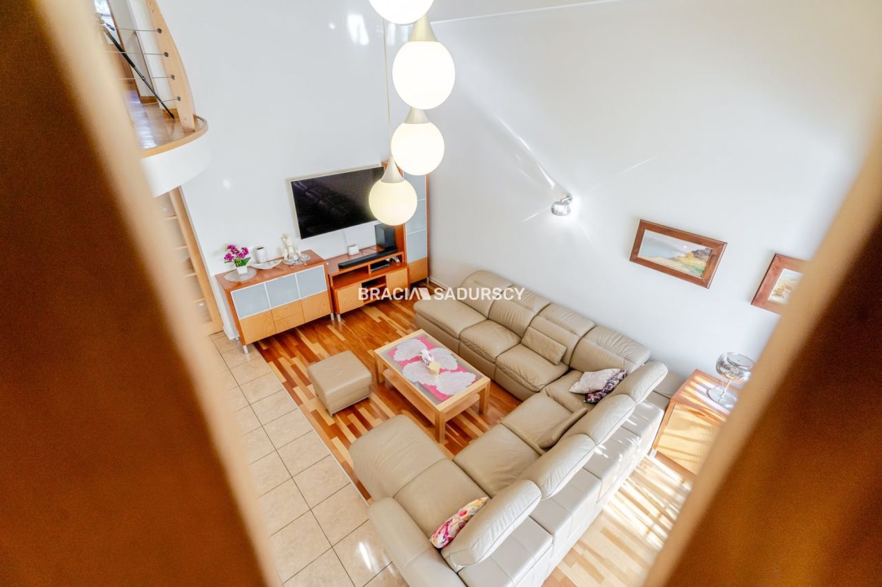 dom, 6 pokoi Kraków Bieżanów, ul. Kameliowa. Zdjęcie 6