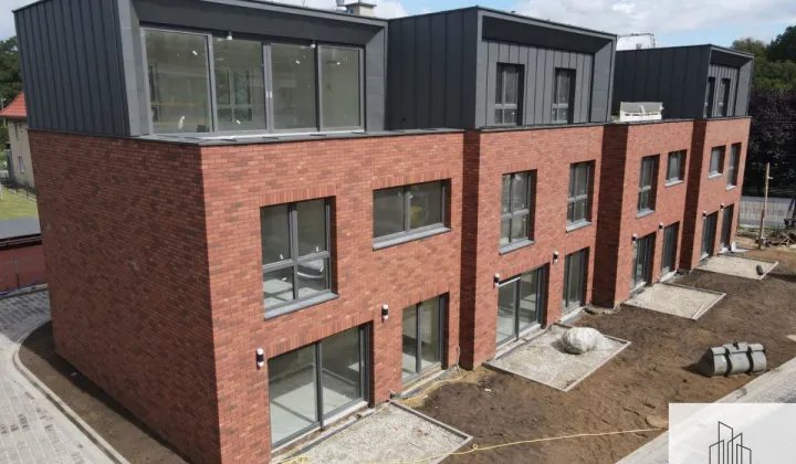 bliźniak, 5 pokoi Wrocław, ul. Junacka