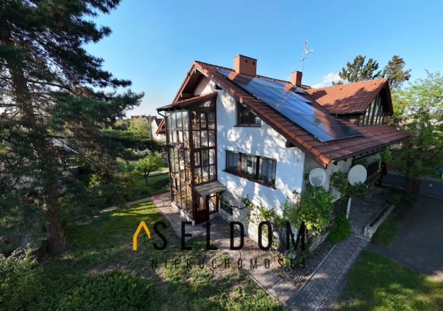 dom wolnostojący, 8 pokoi Opole Kolonia Gosławicka, ul. Kasztanowa. Zdjęcie 1