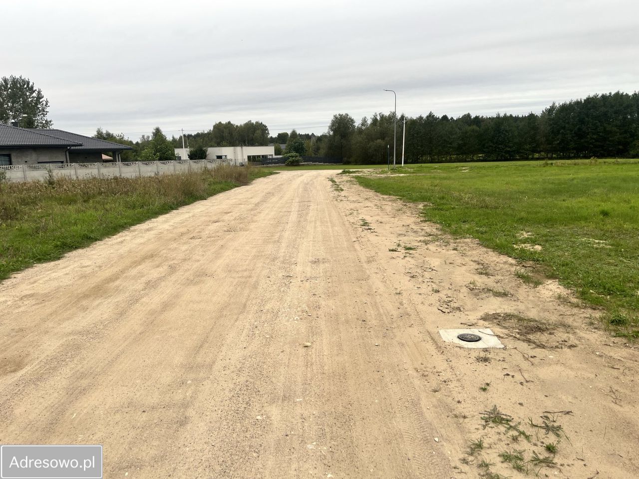 dom wolnostojący Dzbenin, ul. Malinowa. Zdjęcie 2