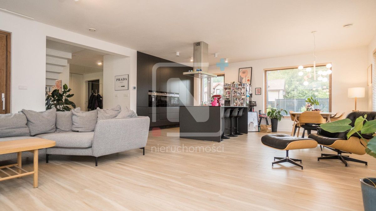 dom wolnostojący, 5 pokoi Walendów, ul. Brzozowa. Zdjęcie 6