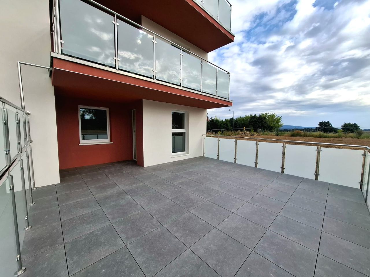 Mieszkanie 4-pokojowe Dzierżoniów, ul. Janusza Korczaka. Zdjęcie 6