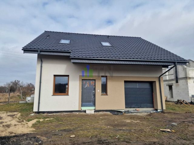dom wolnostojący, 4 pokoje Gajków. Zdjęcie 3