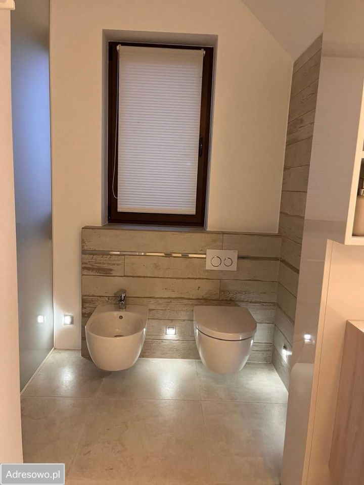 dom wolnostojący, 3 pokoje Modlnica, ul. Leśna. Zdjęcie 2