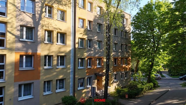 Mieszkanie 3-pokojowe Katowice. Zdjęcie 1