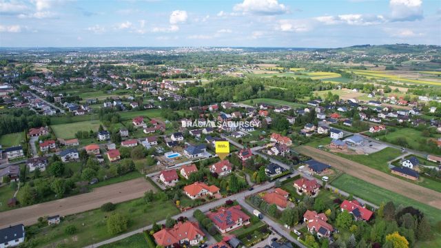 dom wolnostojący, 7 pokoi Koszyce Małe, ul. Nowa. Zdjęcie 29