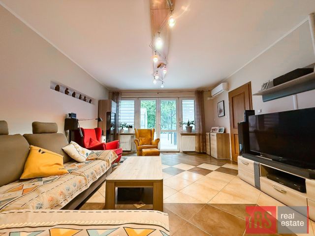 bliźniak, 11 pokoi Wrocław Złotniki, ul. Kamiennogórska. Zdjęcie 2