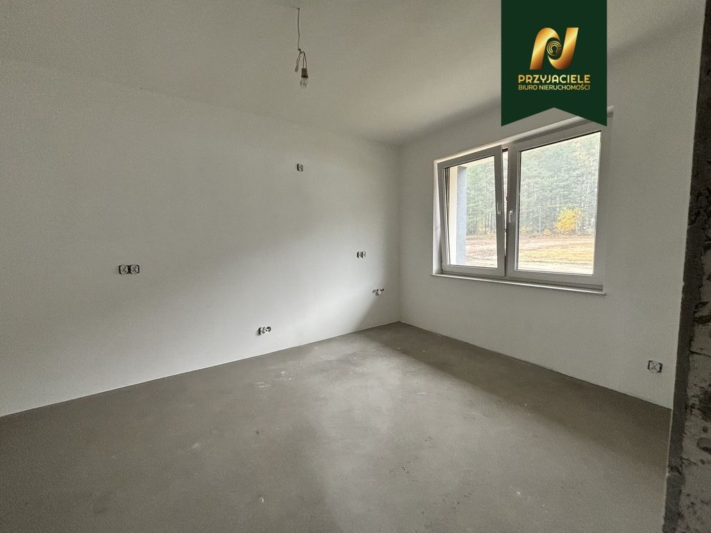 bliźniak, 5 pokoi Stężyca. Zdjęcie 8