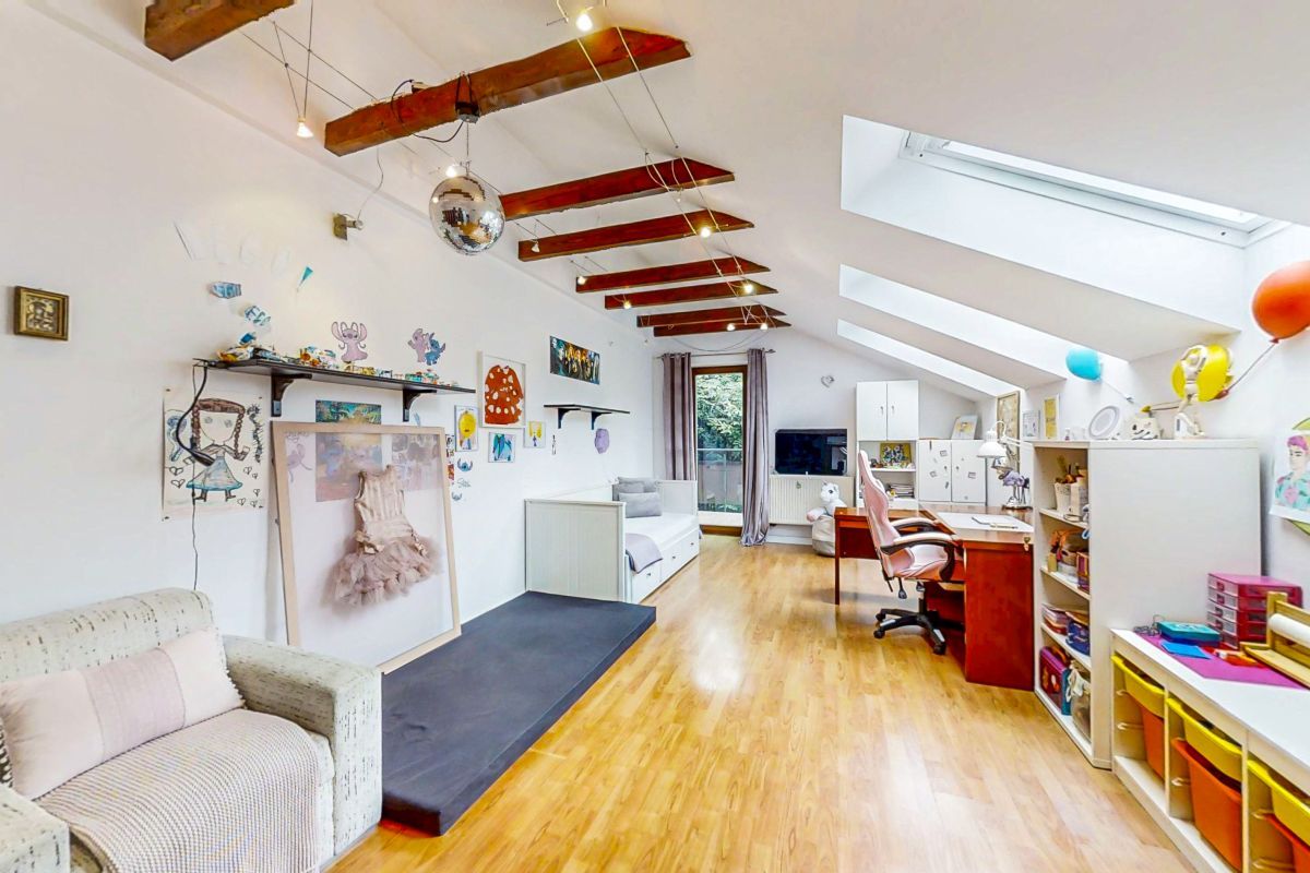 dom wolnostojący, 11 pokoi Łódź, ul. Szarotki. Zdjęcie 11