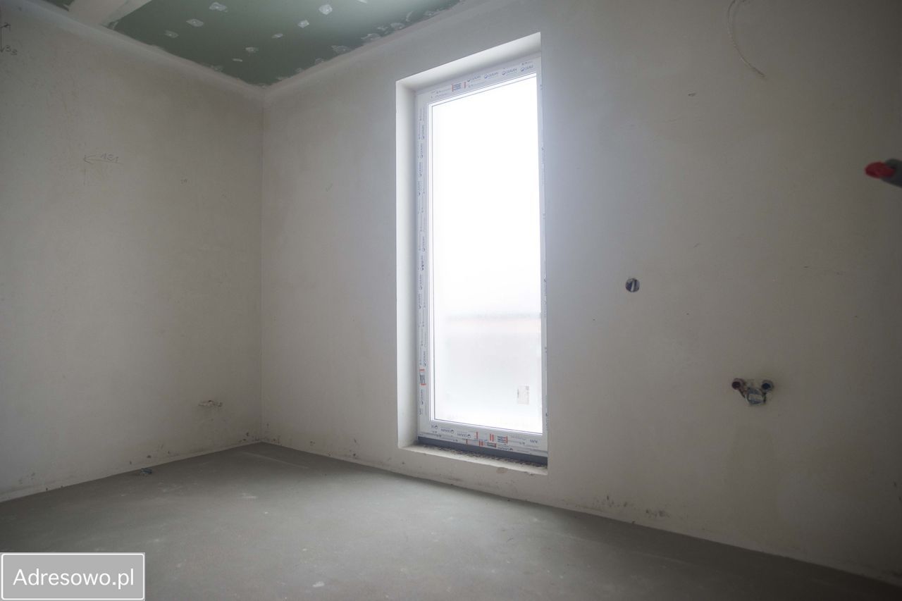 dom wolnostojący, 5 pokoi Tuszyn, ul. Roberta Kocha. Zdjęcie 7